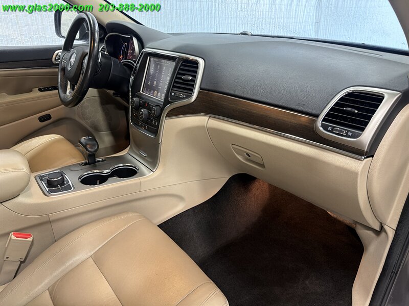 2015 Jeep Grand Cherokee Limited - Photo 5 - Bethany, CT 06524