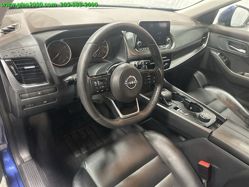 2023 Nissan Rogue SV - Photo 3 - Bethany, CT 06524