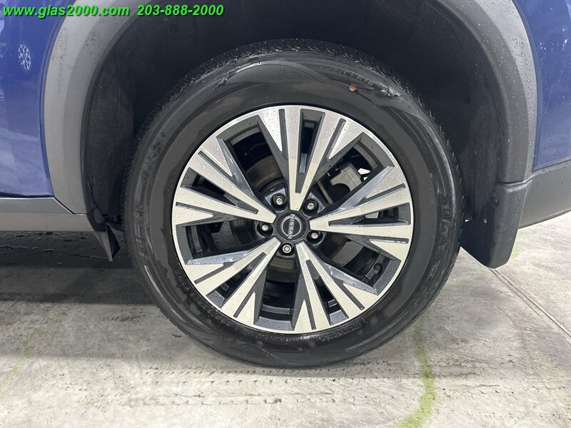 2023 Nissan Rogue SV - Photo 16 - Bethany, CT 06524