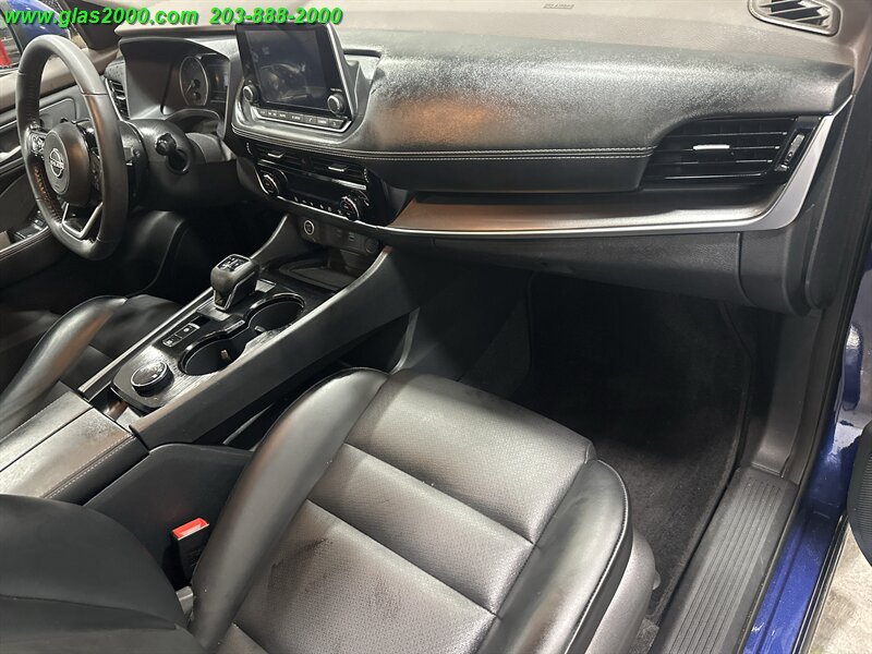 2023 Nissan Rogue SV - Photo 5 - Bethany, CT 06524