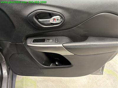2021 Jeep Cherokee Latitude Plus - Photo 26 - Bethany, CT 06524