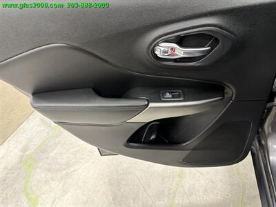 2021 Jeep Cherokee Latitude Plus - Photo 28 - Bethany, CT 06524