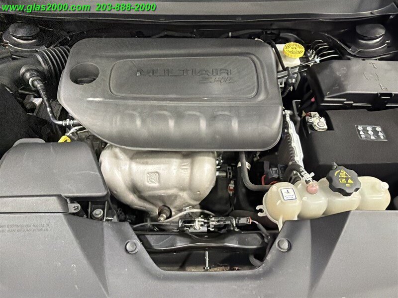 2021 Jeep Cherokee Latitude Plus - Photo 12 - Bethany, CT 06524