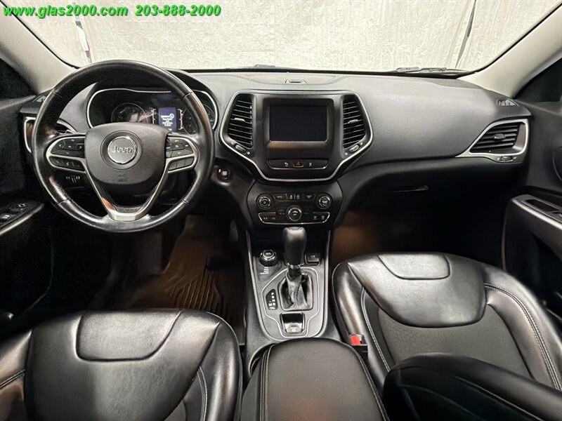 2021 Jeep Cherokee Latitude Plus - Photo 6 - Bethany, CT 06524