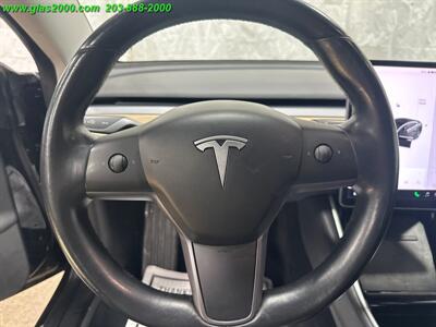 2018 Tesla Model 3 Long Range  Price reflects $4000.00 Federal EV credit for those who qualify! Price without EV credit is $24,999.00 - Photo 26 - Bethany, CT 06524