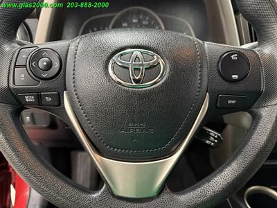 2013 Toyota RAV4 LE - Photo 17 - Bethany, CT 06524