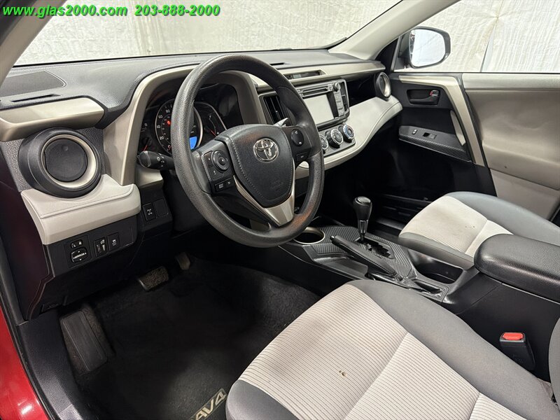 2013 Toyota RAV4 LE - Photo 3 - Bethany, CT 06524