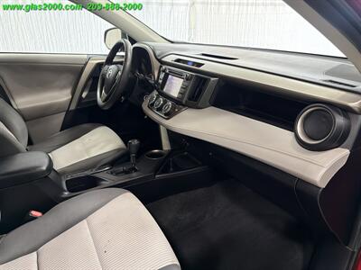 2013 Toyota RAV4 LE - Photo 5 - Bethany, CT 06524