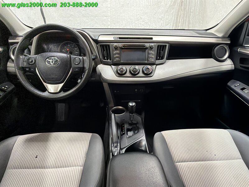 2013 Toyota RAV4 LE - Photo 6 - Bethany, CT 06524