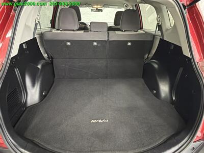 2013 Toyota RAV4 LE - Photo 15 - Bethany, CT 06524