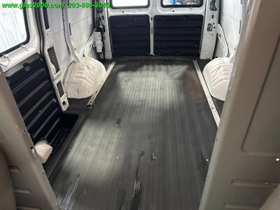 2016 Chevrolet Express Work Van Cargo   - Photo 9 - Bethany, CT 06524