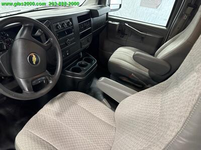 2016 Chevrolet Express Work Van Cargo   - Photo 3 - Bethany, CT 06524