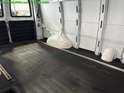 2016 Chevrolet Express Work Van Cargo   - Photo 11 - Bethany, CT 06524