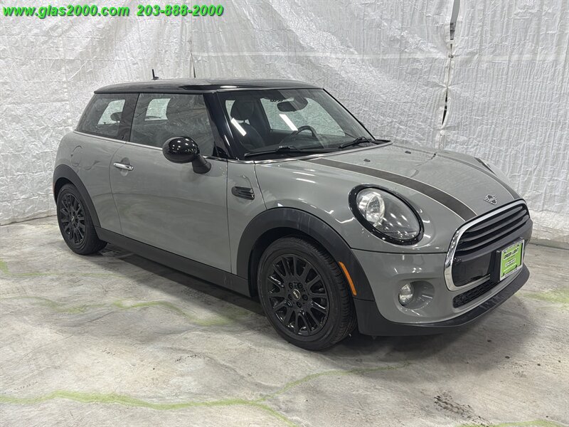 2019 MINI Hardtop 2 Door Cooper - Photo 2 - Bethany, CT 06524