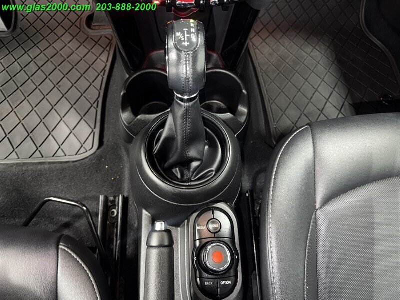 2019 MINI Hardtop 2 Door Cooper - Photo 10 - Bethany, CT 06524
