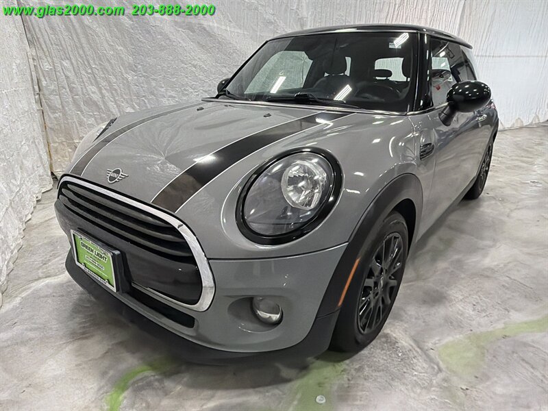 2019 MINI Hardtop 2 Door Cooper   - Photo 1 - Bethany, CT 06524
