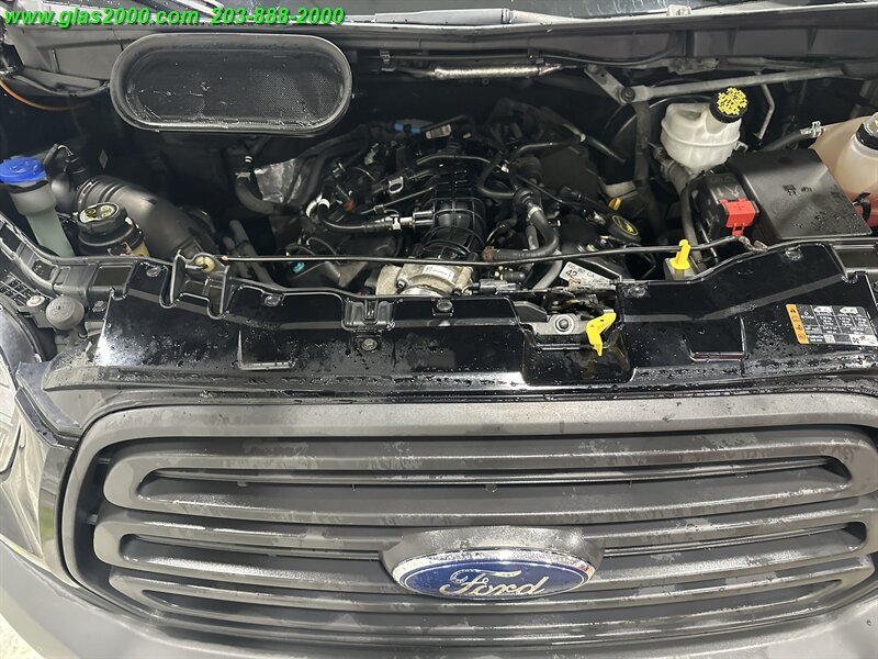 2018 Ford Transit XL - Photo 12 - Bethany, CT 06524