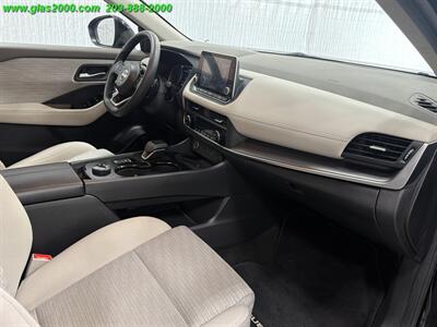 2023 Nissan Rogue SV - Photo 5 - Bethany, CT 06524