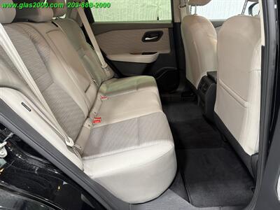 2023 Nissan Rogue SV - Photo 10 - Bethany, CT 06524