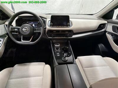 2023 Nissan Rogue SV - Photo 6 - Bethany, CT 06524