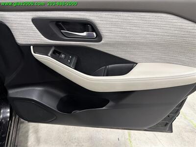 2023 Nissan Rogue SV - Photo 29 - Bethany, CT 06524