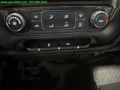 2017 Chevrolet Silverado 1500 Custom - Photo 17 - Bethany, CT 06524