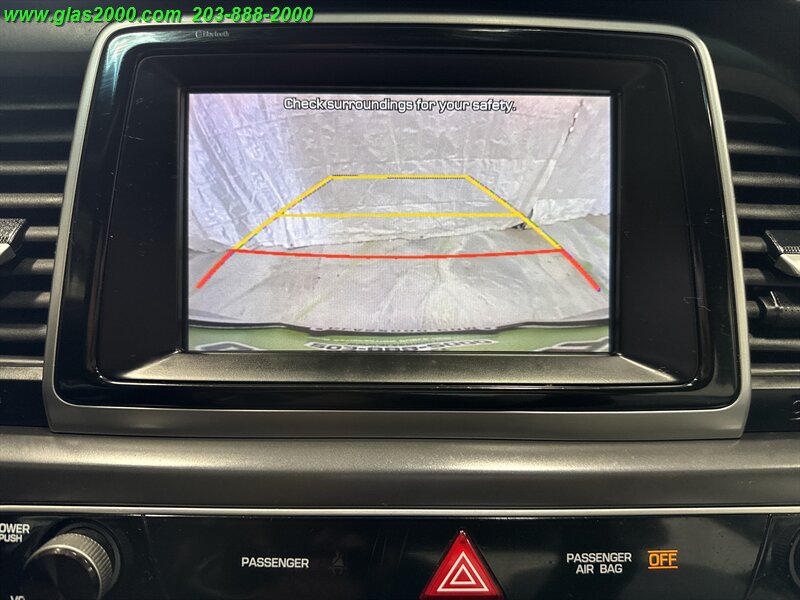 2019 Hyundai Sonata ECO   - Photo 11 - Bethany, CT 06524