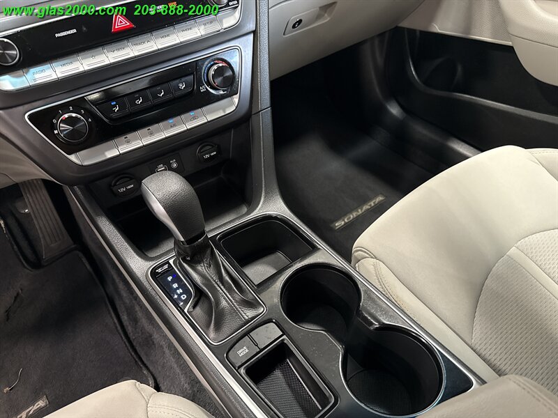 2019 Hyundai Sonata ECO   - Photo 27 - Bethany, CT 06524