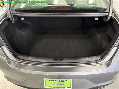 2019 Hyundai Sonata ECO   - Photo 15 - Bethany, CT 06524