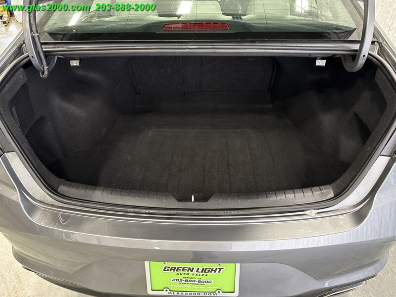 2019 Hyundai Sonata ECO   - Photo 15 - Bethany, CT 06524