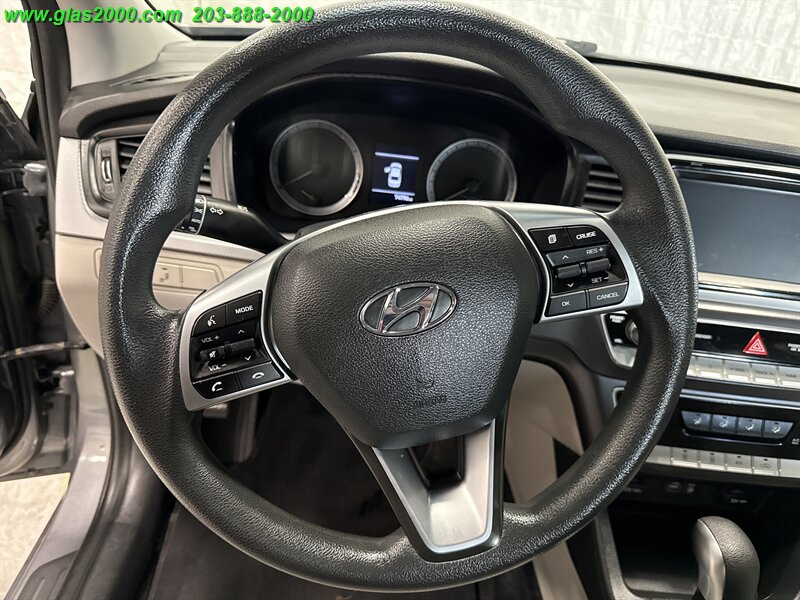 2019 Hyundai Sonata ECO   - Photo 4 - Bethany, CT 06524