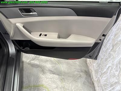 2019 Hyundai Sonata ECO   - Photo 26 - Bethany, CT 06524