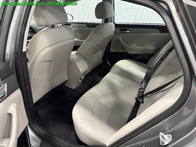 2019 Hyundai Sonata ECO   - Photo 9 - Bethany, CT 06524