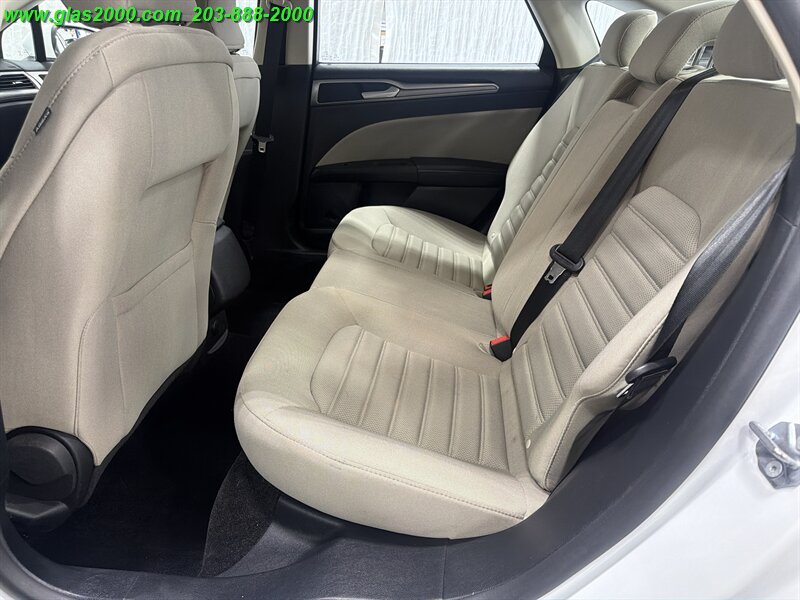 2018 Ford Fusion Hybrid S - Photo 9 - Bethany, CT 06524