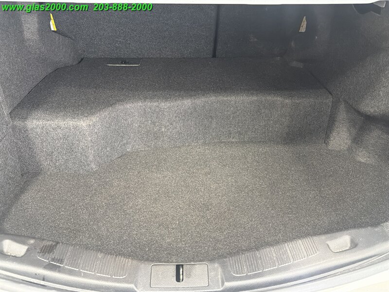 2018 Ford Fusion Hybrid S - Photo 15 - Bethany, CT 06524