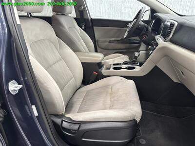 2020 Kia Sportage LX   - Photo 5 - Bethany, CT 06524