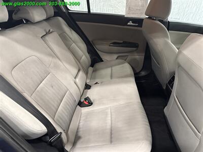 2020 Kia Sportage LX   - Photo 10 - Bethany, CT 06524