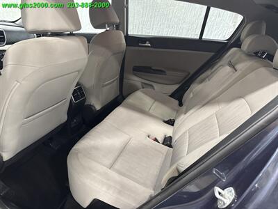 2020 Kia Sportage LX   - Photo 9 - Bethany, CT 06524
