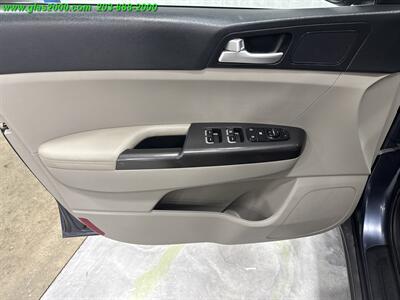 2020 Kia Sportage LX   - Photo 21 - Bethany, CT 06524