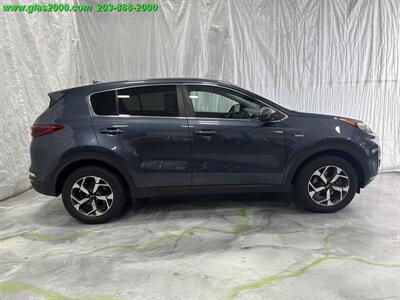2020 Kia Sportage LX   - Photo 8 - Bethany, CT 06524