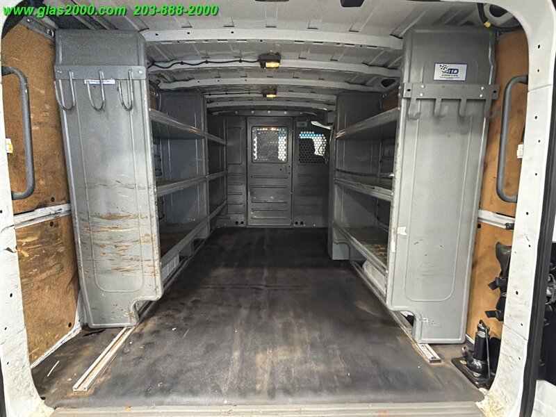 2020 Nissan NV 2500 HD SV - Photo 11 - Bethany, CT 06524