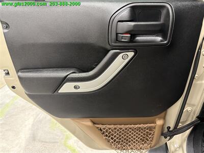 2017 Jeep Wrangler Unlimited Sahara   - Photo 27 - Bethany, CT 06524