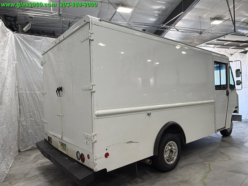 2014 Ford E-Series Van - Photo 8 - Bethany, CT 06524