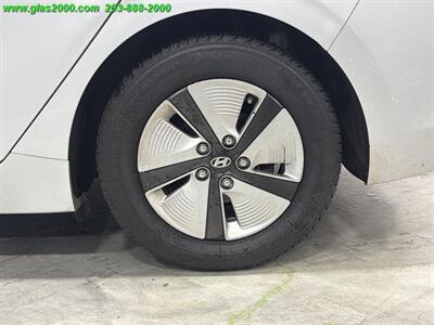 2018 Hyundai IONIQ Hybrid Blue - Photo 16 - Bethany, CT 06524