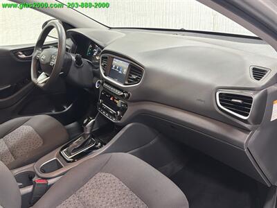 2018 Hyundai IONIQ Hybrid Blue - Photo 5 - Bethany, CT 06524