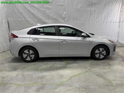 2018 Hyundai IONIQ Hybrid Blue - Photo 14 - Bethany, CT 06524