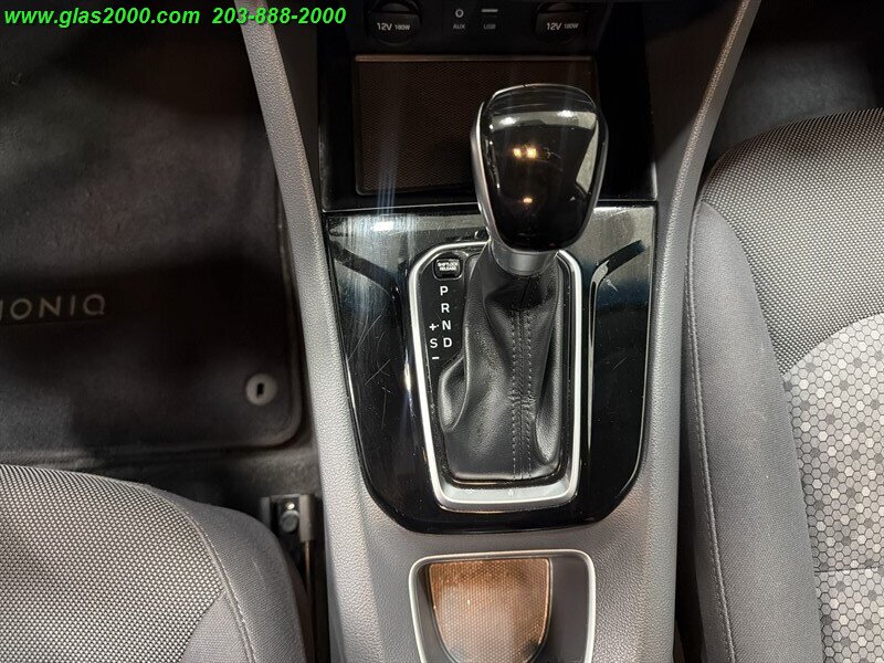 2018 Hyundai IONIQ Hybrid Blue - Photo 30 - Bethany, CT 06524