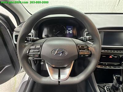 2018 Hyundai IONIQ Hybrid Blue - Photo 4 - Bethany, CT 06524