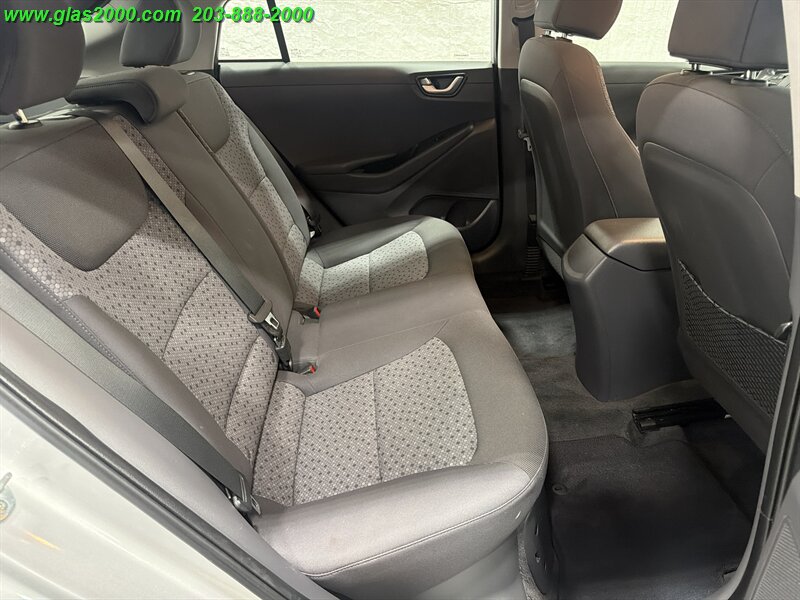 2018 Hyundai IONIQ Hybrid Blue - Photo 10 - Bethany, CT 06524