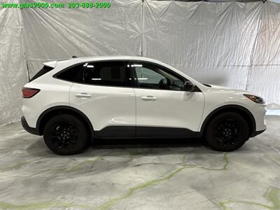 2020 Ford Escape Hybrid SE Sport   - Photo 14 - Bethany, CT 06524
